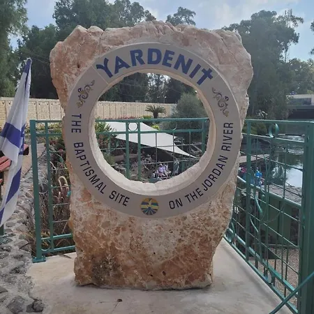 בית המזל Bet Sheʼan Exterior foto